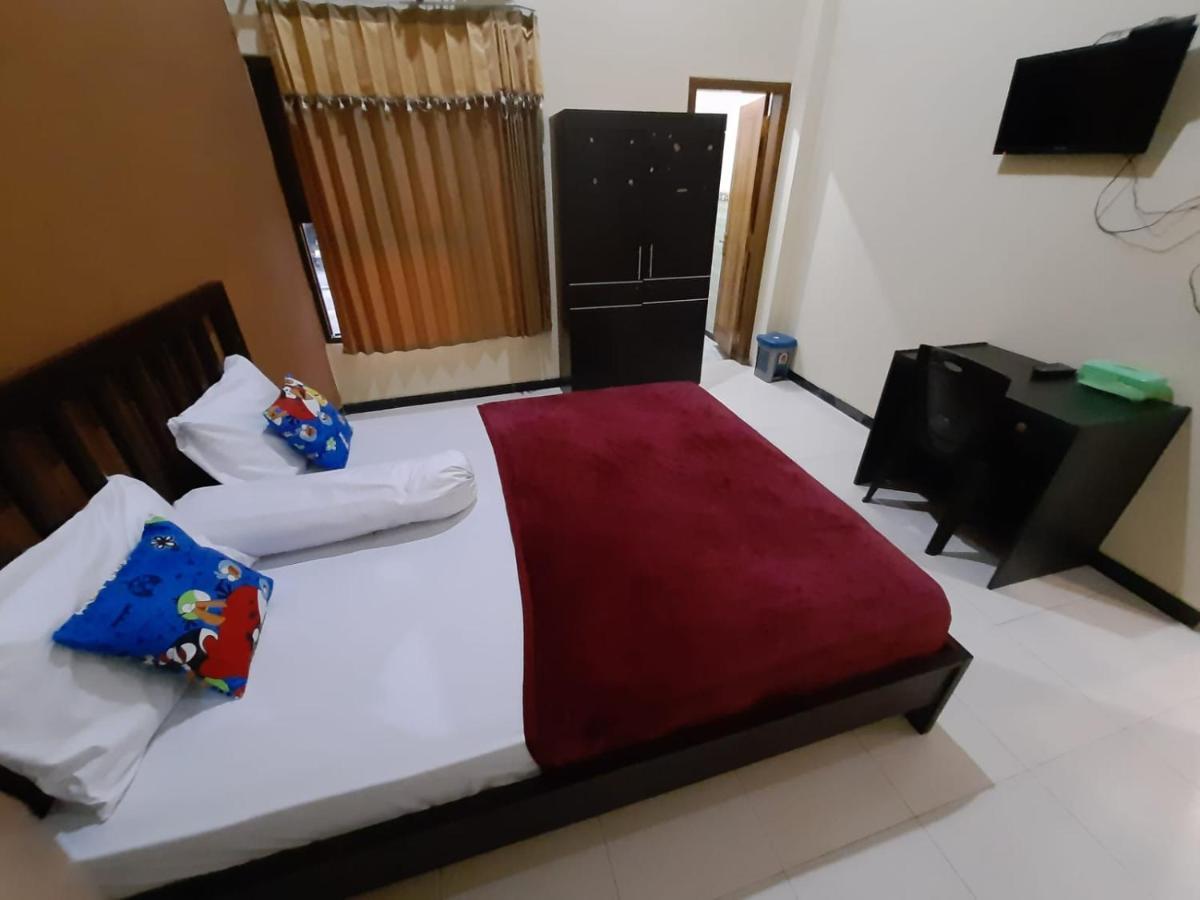 999 Khs 2 Homestay Gilimanuk Exterior foto